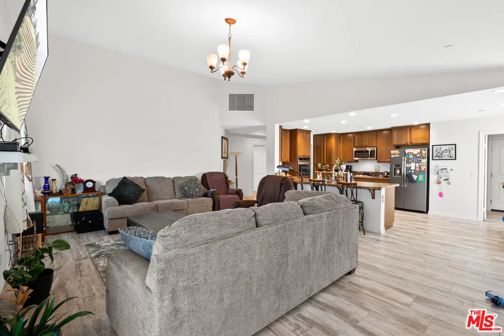 43941 59th Street Lancaster, CA 93536