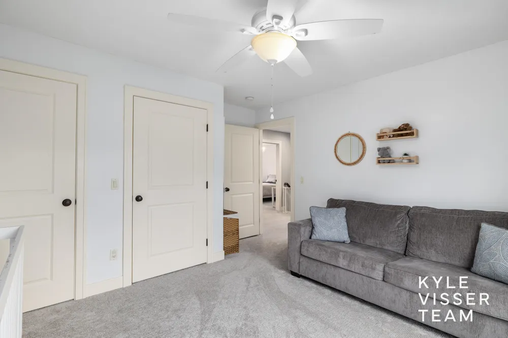 1622 Amberley Court SE East Grand Rapids, MI 49506