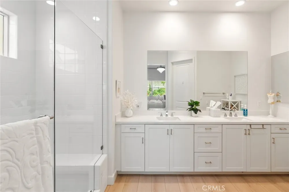 17833 Cirrus Drive Canyon Country, CA 91350