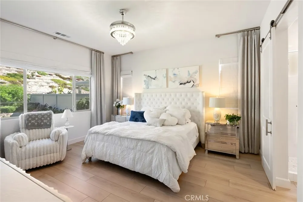 17833 Cirrus Drive Canyon Country, CA 91350