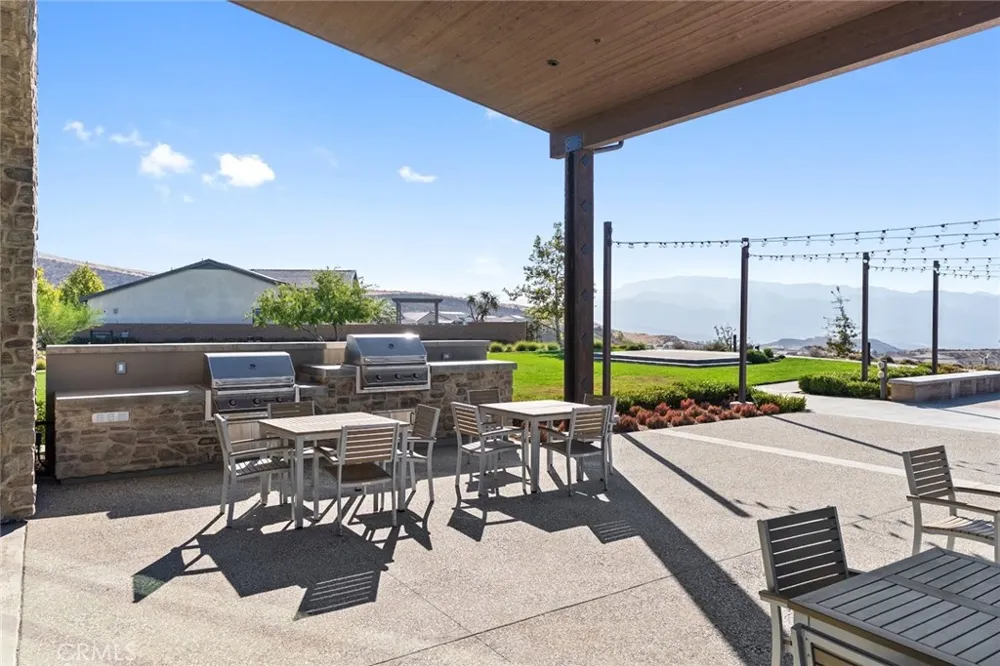 17833 Cirrus Drive Canyon Country, CA 91350