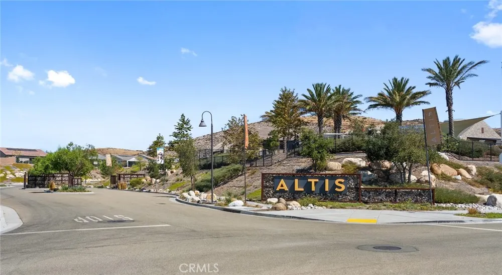 17833 Cirrus Drive Canyon Country, CA 91350