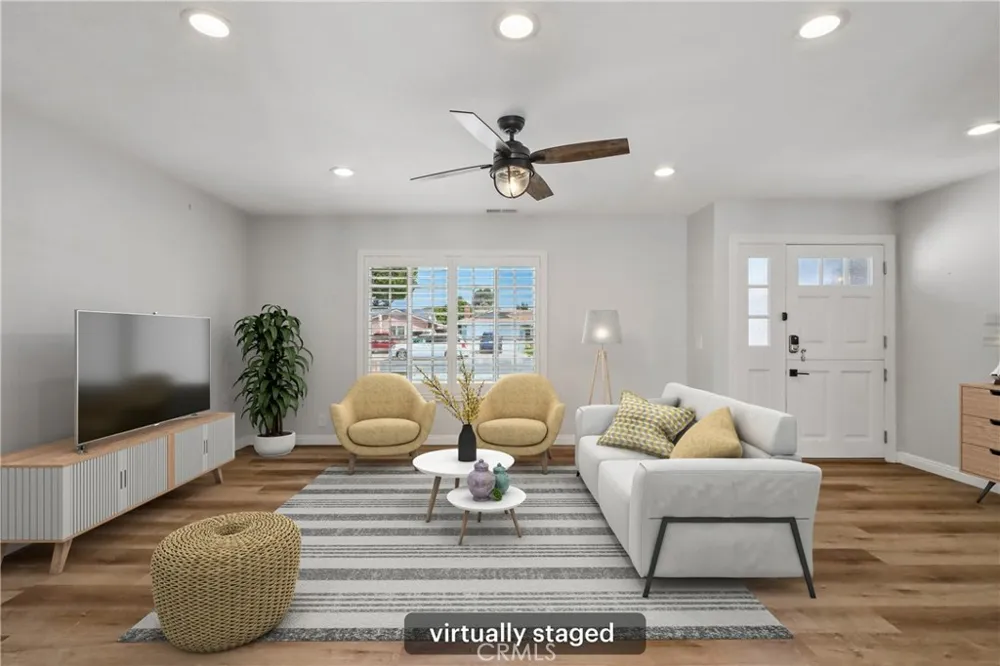 5792 Venturi Drive Huntington Beach, CA 92649