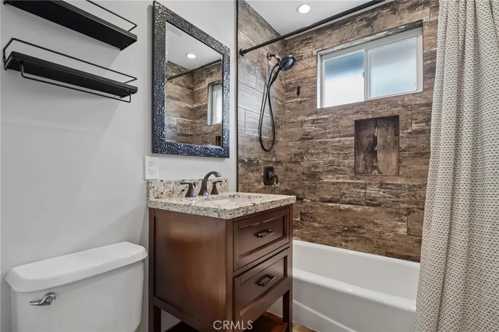 5792 Venturi Drive Huntington Beach, CA 92649