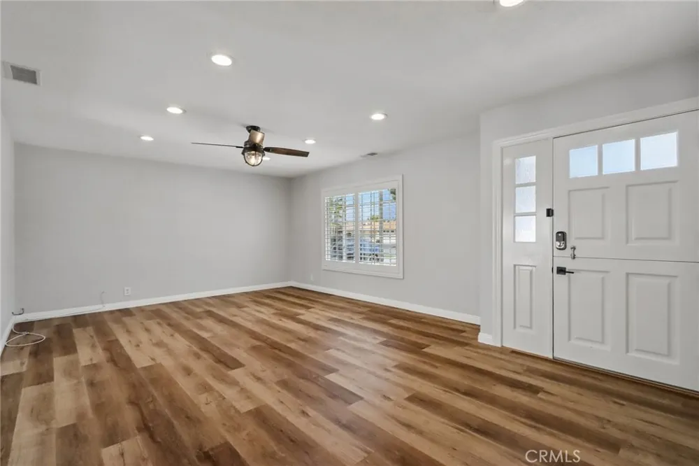 5792 Venturi Drive Huntington Beach, CA 92649