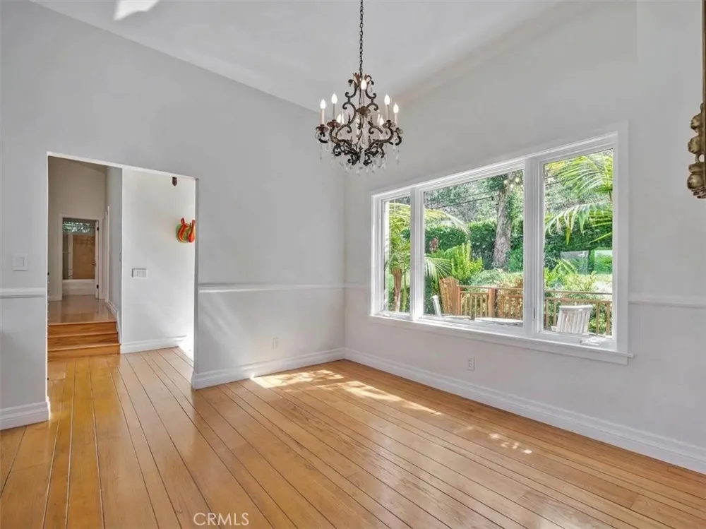 3635 Serra Road Malibu, CA 90265