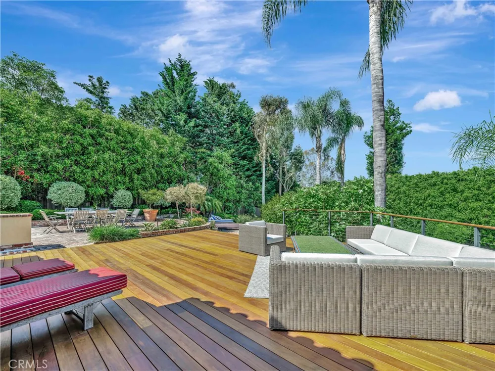 3635 Serra Road Malibu, CA 90265