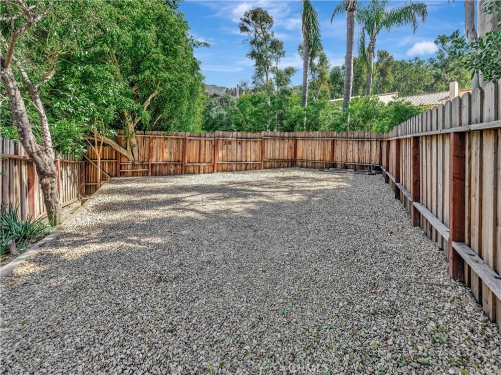 3635 Serra Road Malibu, CA 90265