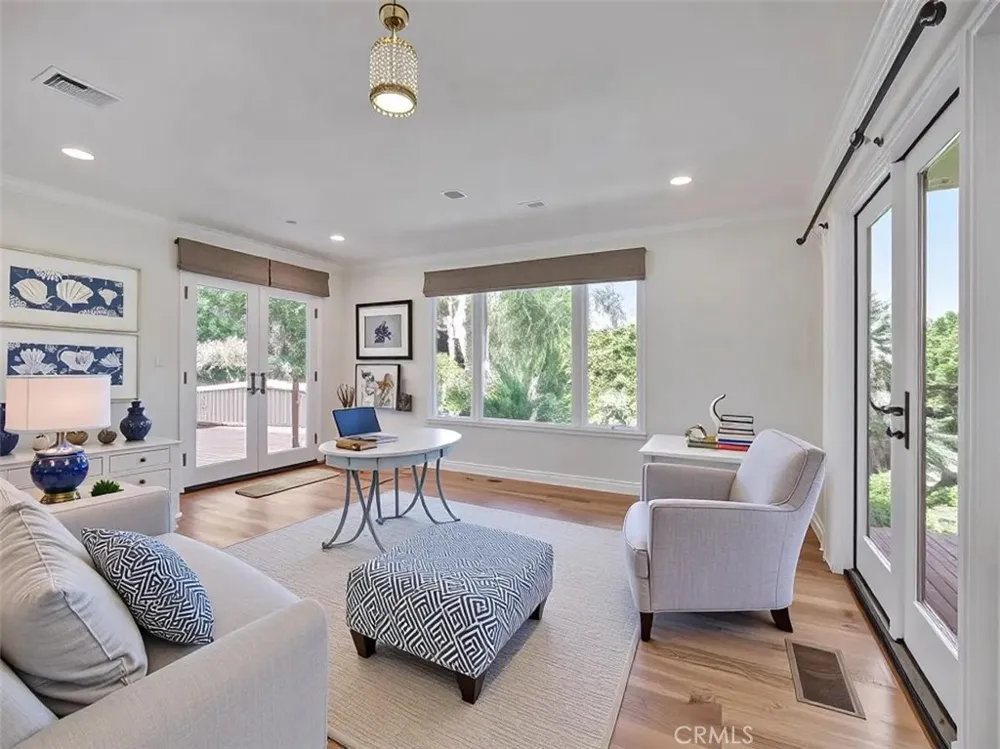 3635 Serra Road Malibu, CA 90265
