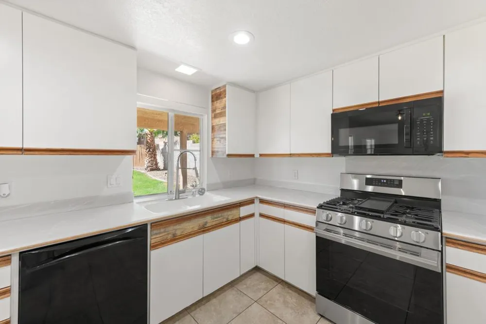 79441 Port Royal Avenue Bermuda Dunes, CA 92203