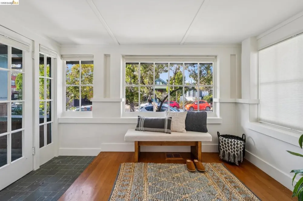 1106 Russell St Berkeley, CA 94702