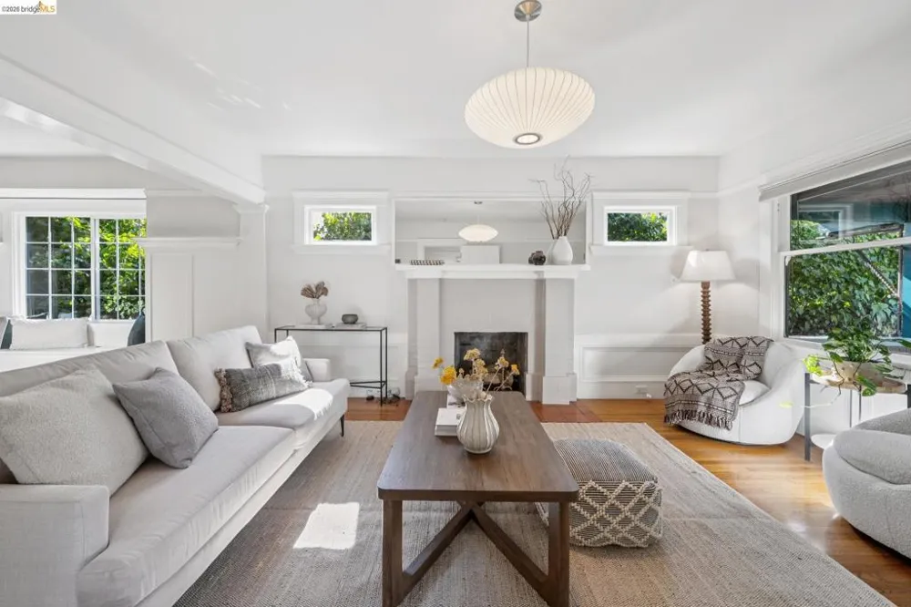 1106 Russell St Berkeley, CA 94702