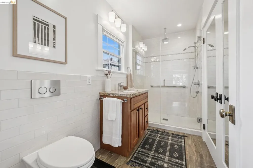 1106 Russell St Berkeley, CA 94702