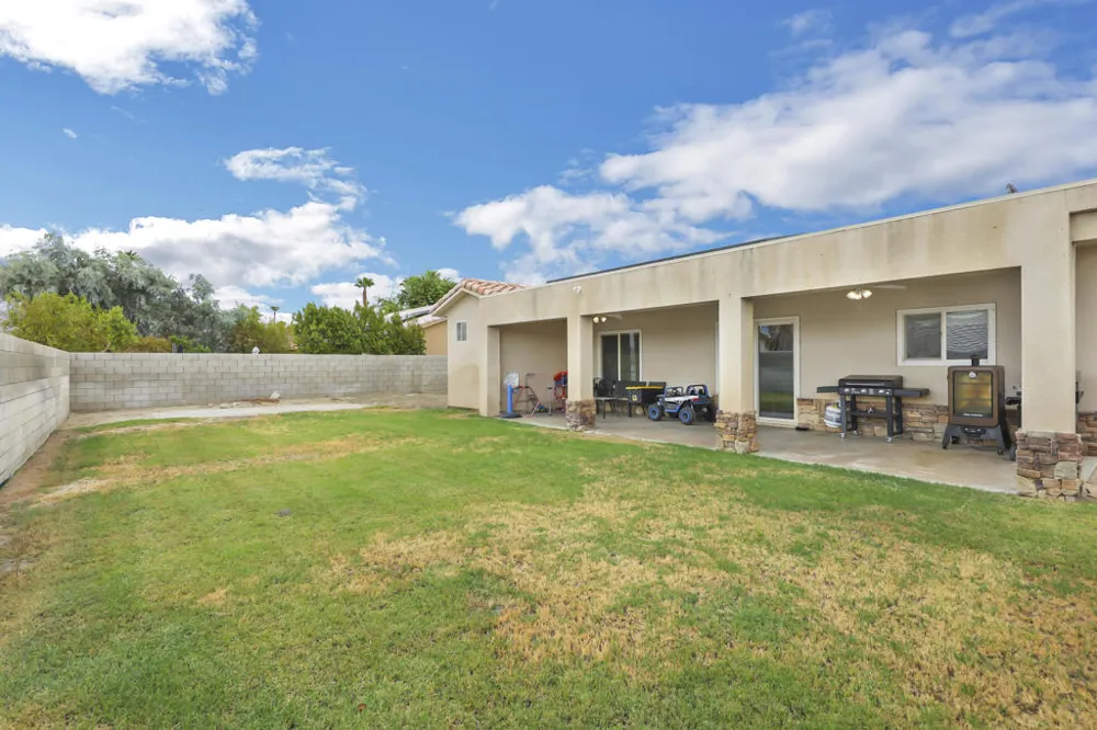 67185 Garbino Road Cathedral City, CA 92234