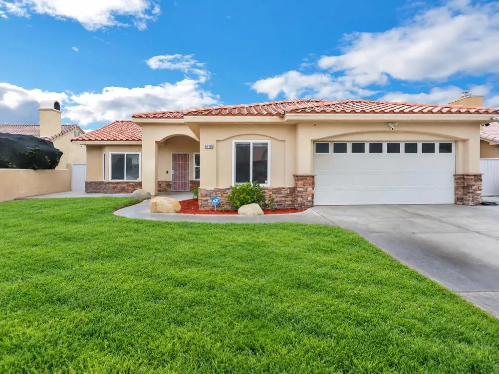 67185 Garbino Road Cathedral City, CA 92234