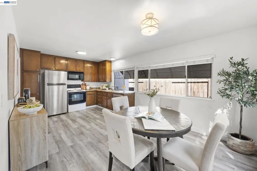 553 Covington Way Livermore, CA 94551