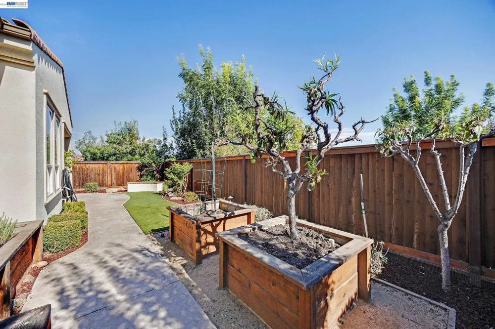 1930 Barbaresco Ln Brentwood, CA 94513