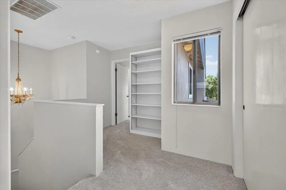 290 Joes Lane Hollister, CA 95023