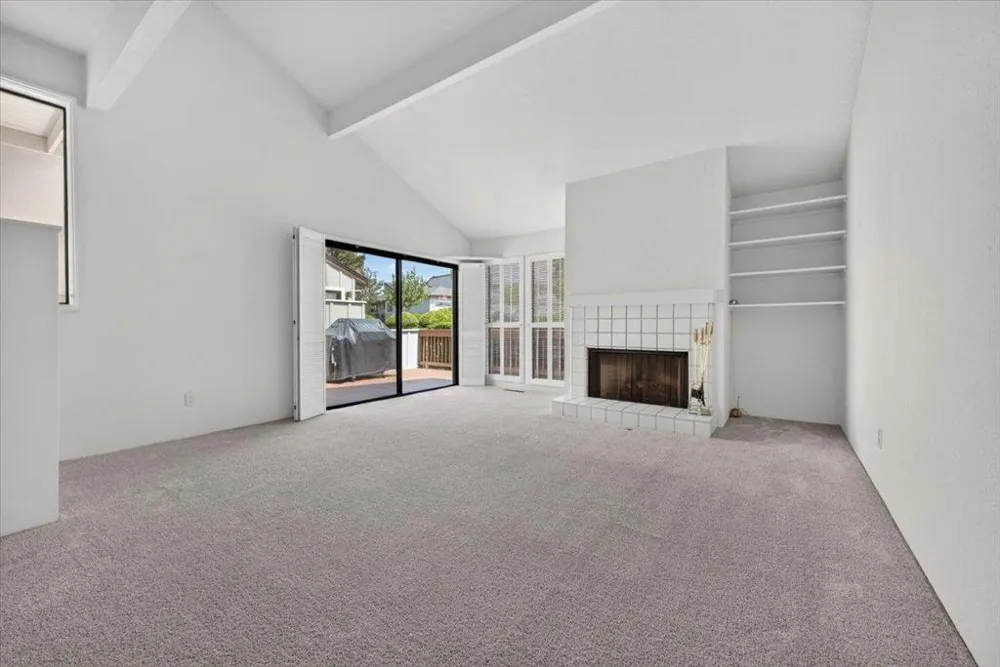 290 Joes Lane Hollister, CA 95023