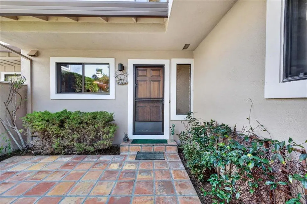 290 Joes Lane Hollister, CA 95023