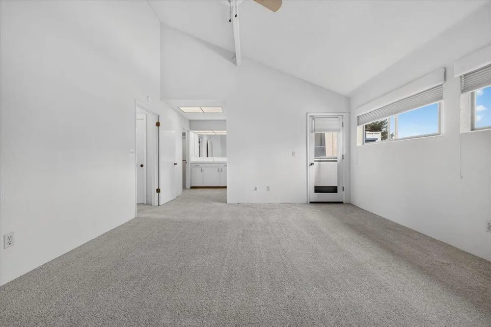 290 Joes Lane Hollister, CA 95023