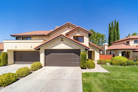 2817 Dartmouth Drive