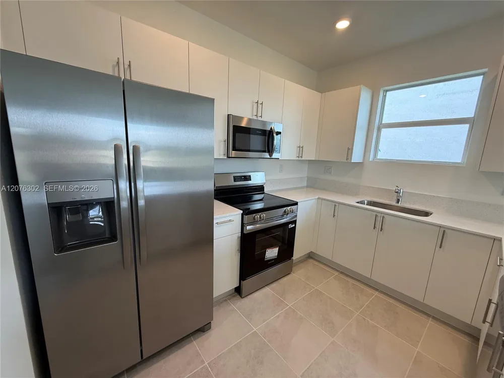 19623 SW 337th Ter Homestead, FL 33034