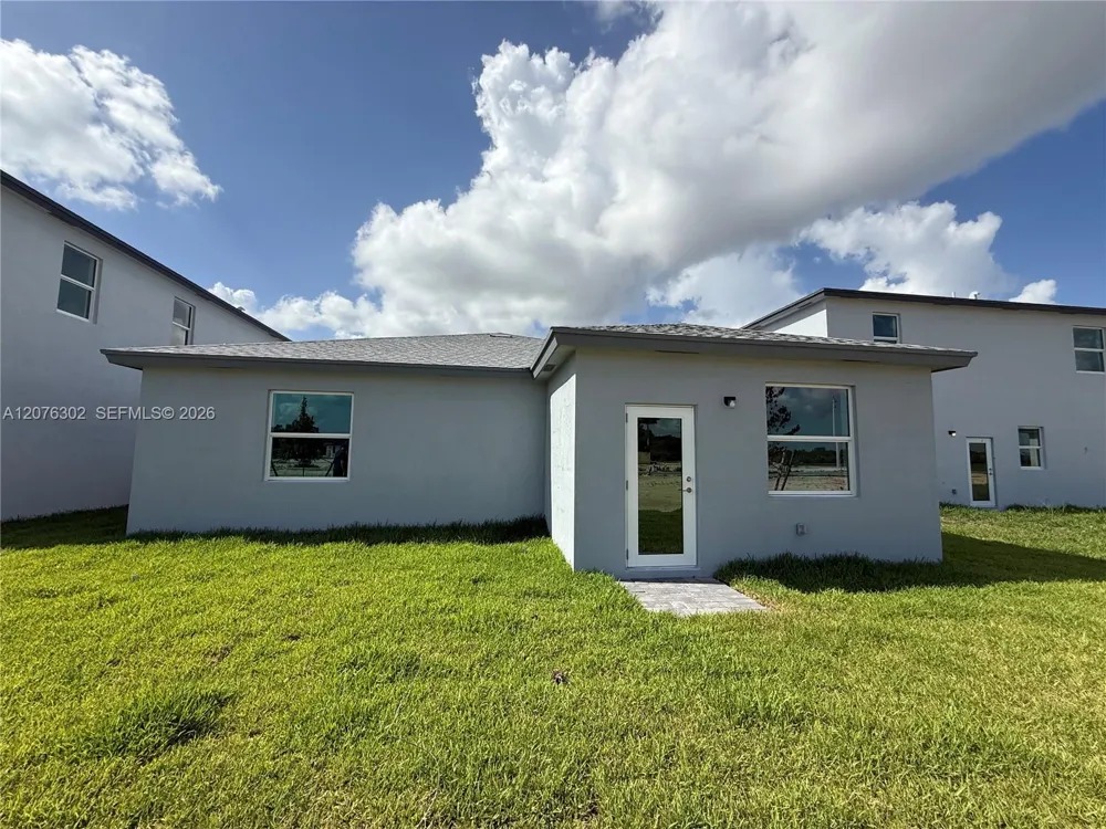 19623 SW 337th Ter Homestead, FL 33034