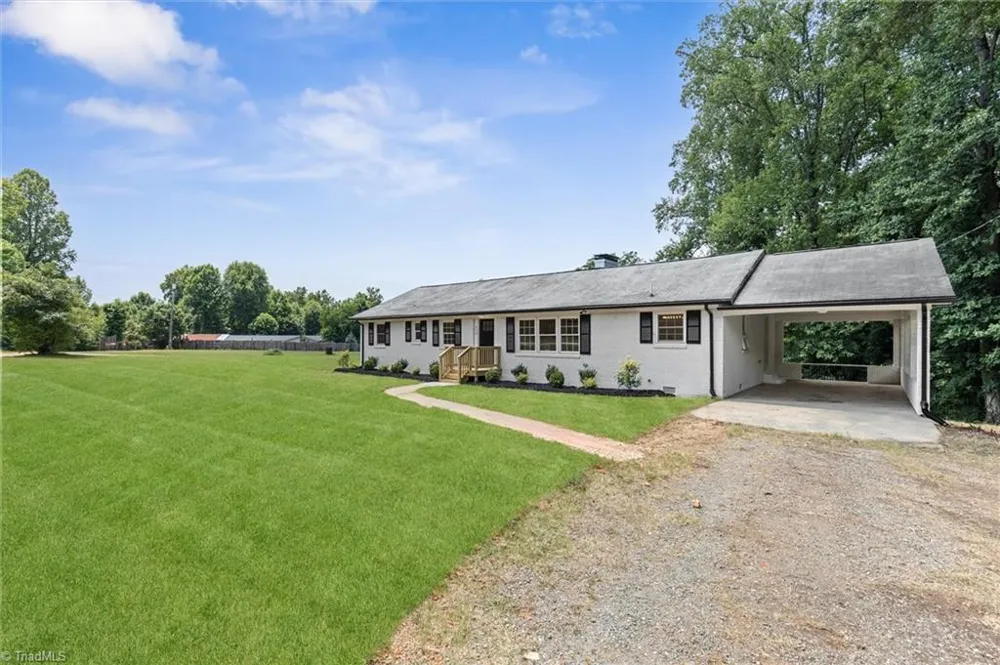 426 Fitch Drive Mebane, NC 27302