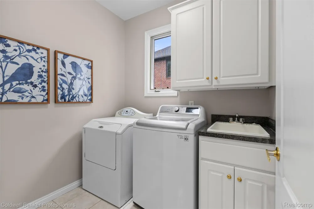 3623 Cedar Shake Drive Rochester Hills City, MI 48309
