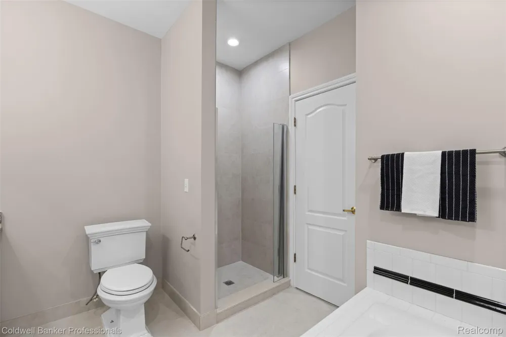 3623 Cedar Shake Drive Rochester Hills City, MI 48309