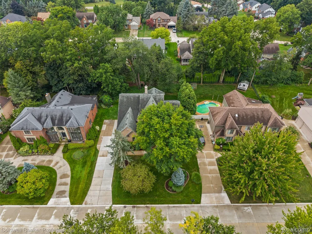 3623 Cedar Shake Drive Rochester Hills City, MI 48309