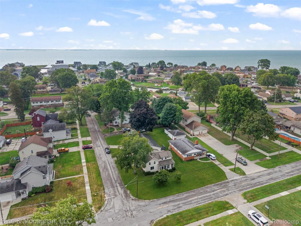 35870 Alfred Street New Baltimore City, MI 48047