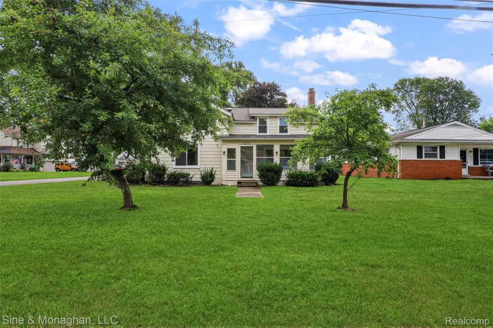 35870 Alfred Street New Baltimore City, MI 48047