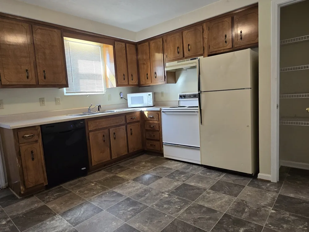 377 Peabody Dr #4 Clarksville, TN 37042