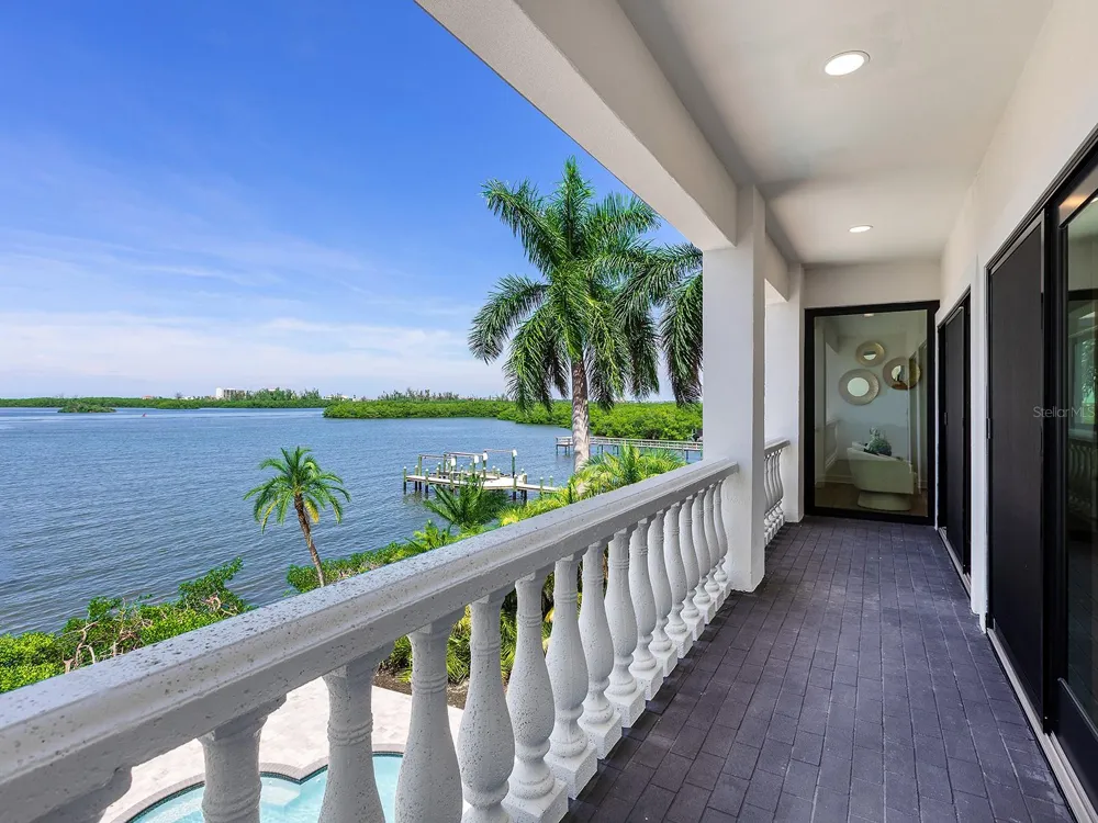 112 OSPREY POINT DRIVE Osprey, FL 34229