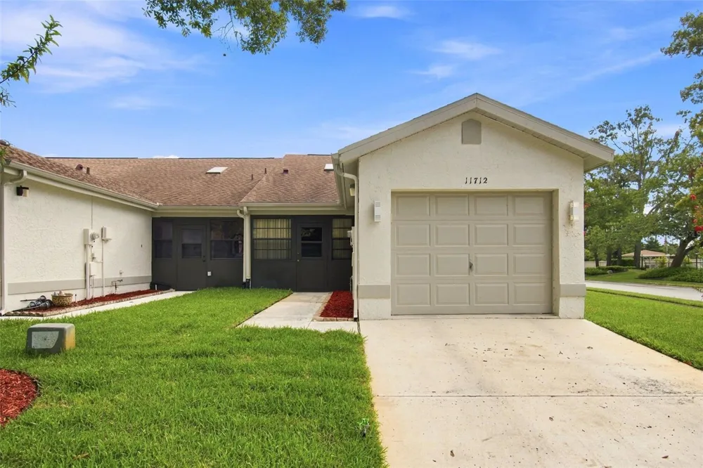 11712 SPRING TREE LANE Port Richey, FL 34668