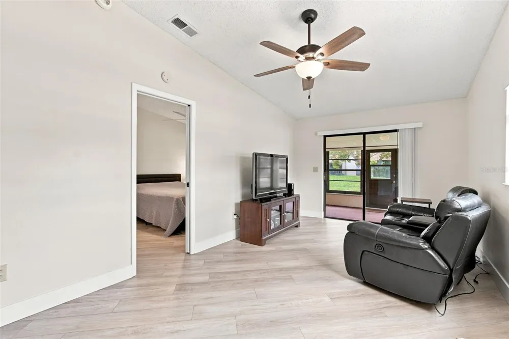 11712 SPRING TREE LANE Port Richey, FL 34668