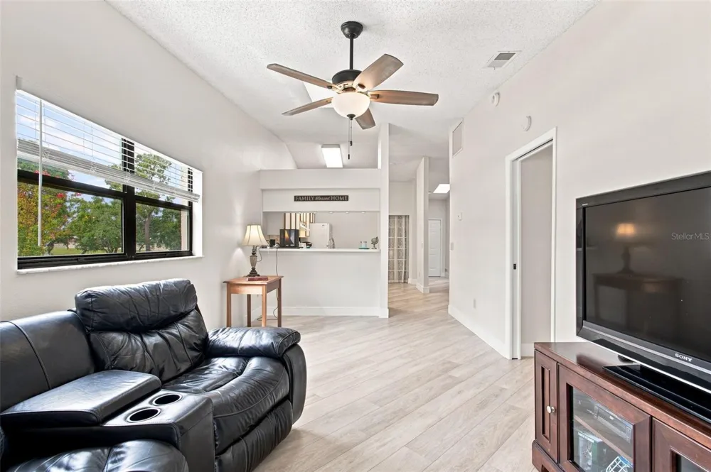 11712 SPRING TREE LANE Port Richey, FL 34668