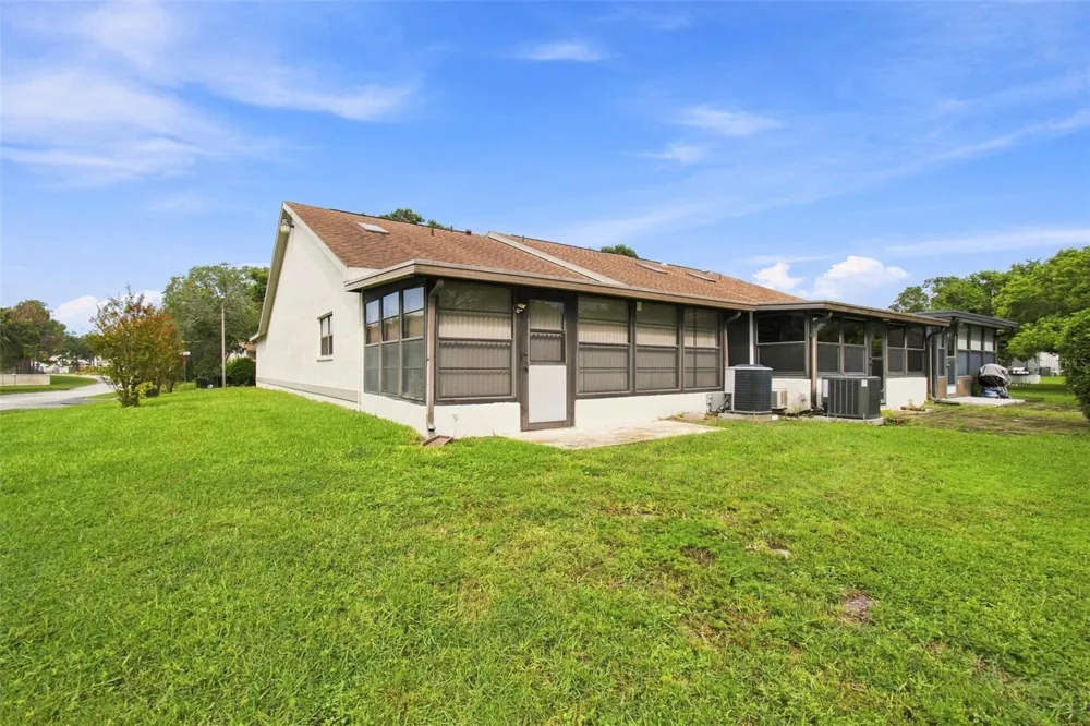 11712 SPRING TREE LANE Port Richey, FL 34668