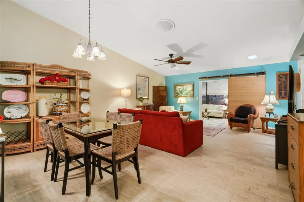 3207 GREEN DOLPHIN STREET Tarpon Springs, FL 34689