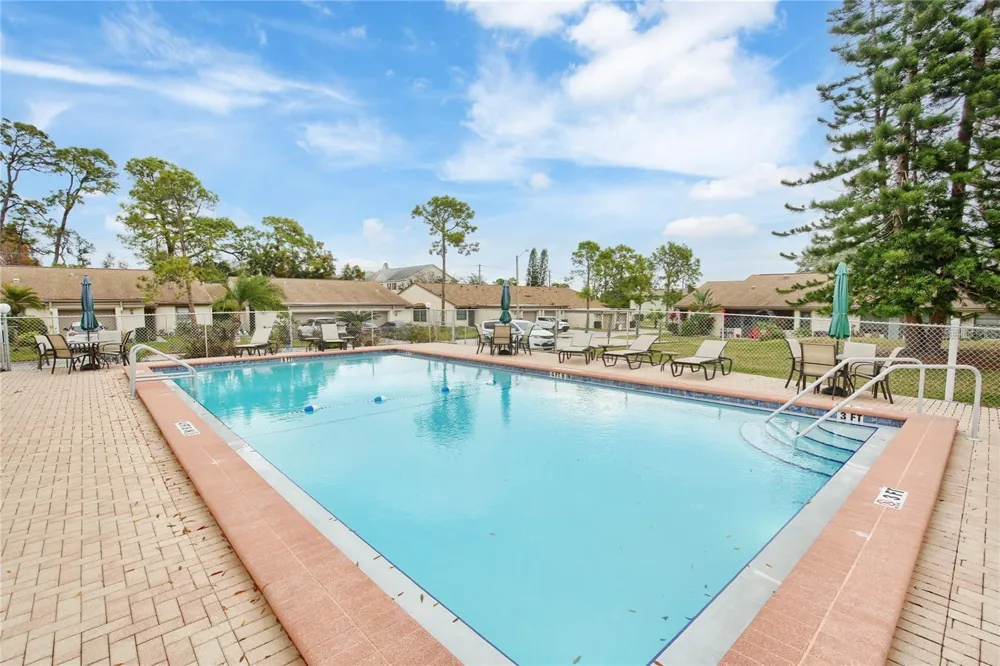 3207 GREEN DOLPHIN STREET Tarpon Springs, FL 34689