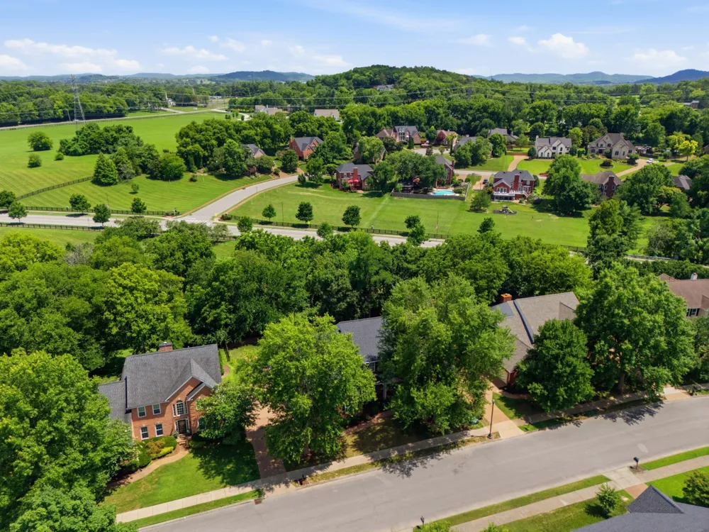 210 Stillcreek Dr Franklin, TN 37064