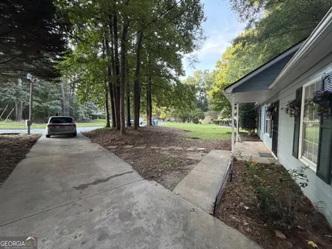 122 Oriole DR