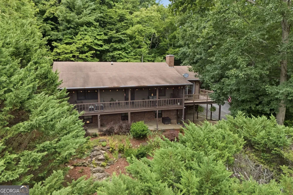 93 Jamie LN Blairsville, GA 30512