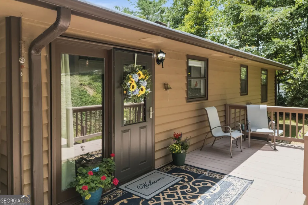 93 Jamie LN Blairsville, GA 30512