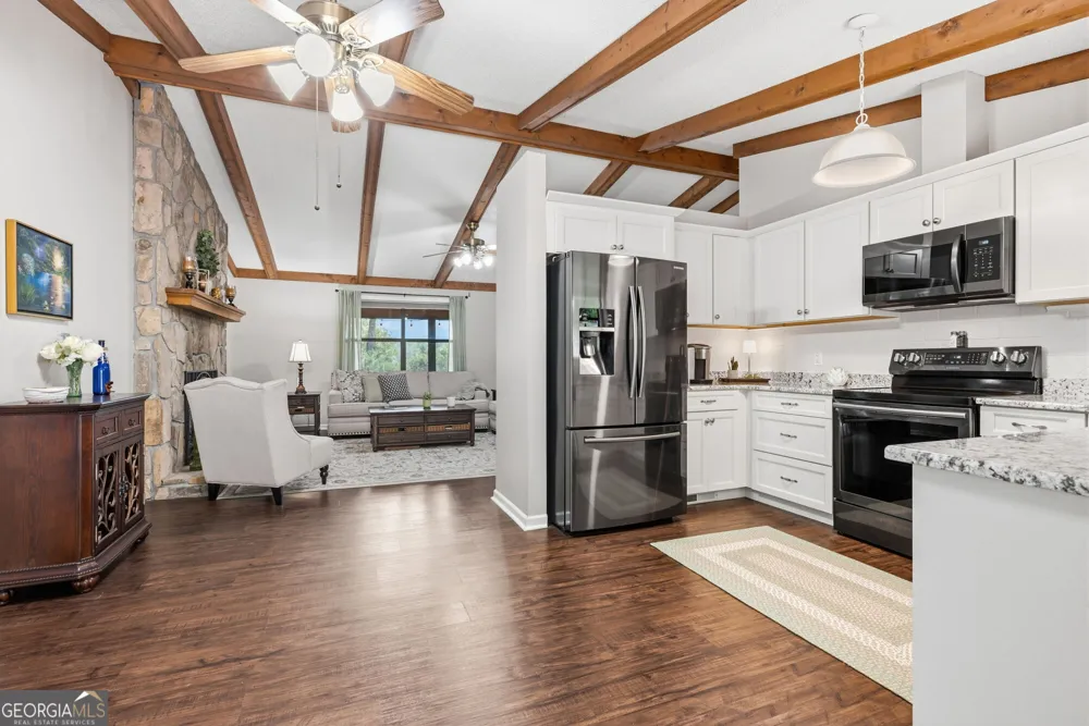 93 Jamie LN Blairsville, GA 30512
