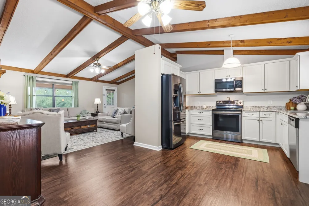 93 Jamie LN Blairsville, GA 30512