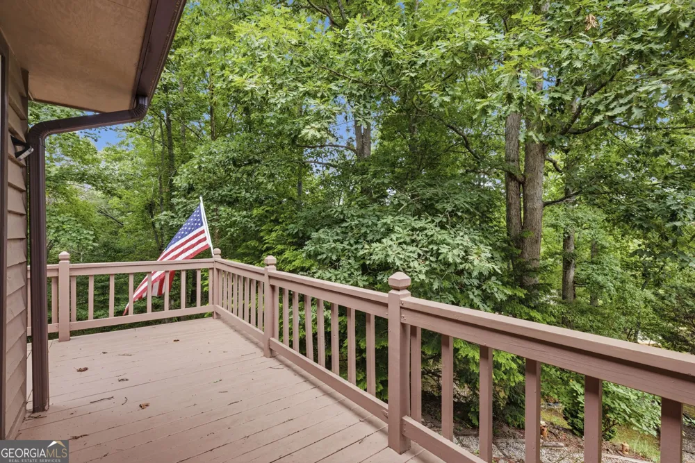 93 Jamie LN Blairsville, GA 30512