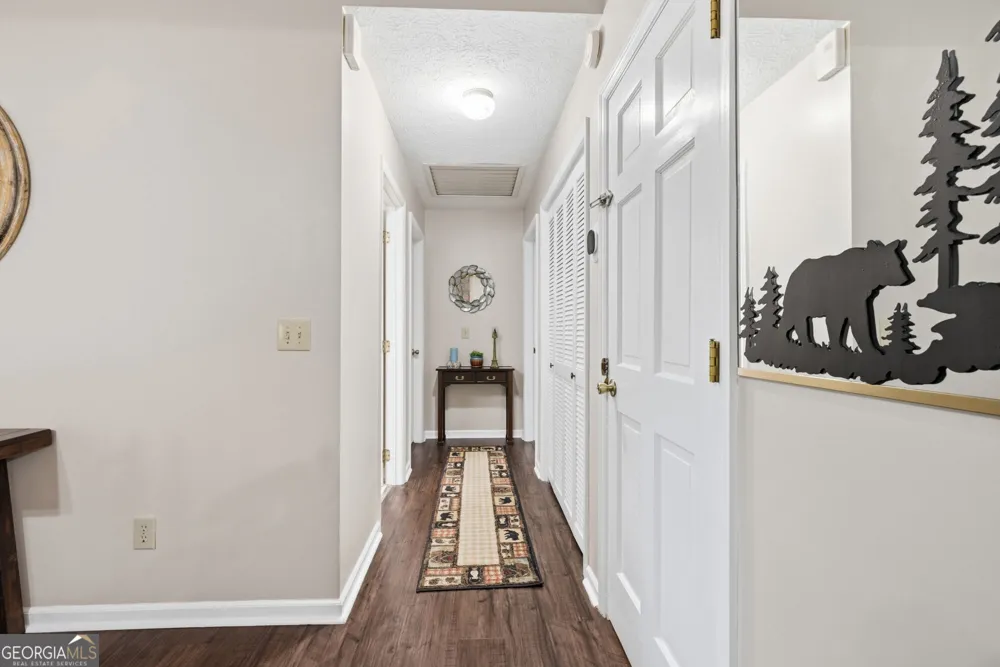 93 Jamie LN Blairsville, GA 30512